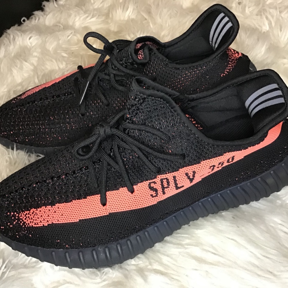 Yeezy boost 350 v2